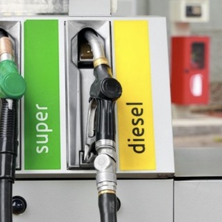 Sciopero dei benzinai: le stazioni &quot;aperte per legge&quot; sulle autostrade piemontesi