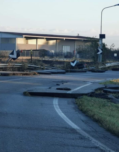 La situazione di danni sulla sp 11 al BorgoVercelli