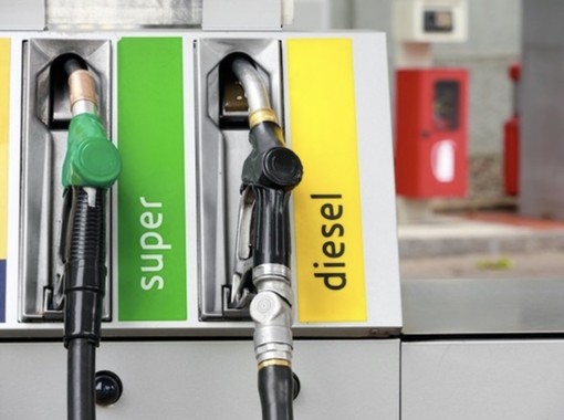Sciopero dei benzinai: le stazioni &quot;aperte per legge&quot; sulle autostrade piemontesi