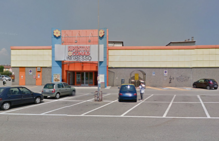 Chiude la Conad: a casa 29 dipendenti Chiude la Conad: a casa 29 dipendenti