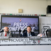 Da sinistra, Filomeno Rocco Fimmanò, il presidente Ludovic Deléchat, Daniele Bonera (FOTO LUCA DEVECCHI) Da sinistra, Filomeno Rocco Fimmanò, il presidente Ludovic Deléchat, Daniele Bonera (FOTO LUCA DEVECCHI)