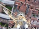Follia a Novara: si arrampicano sulla cupola di San Gaudenzio per un selfie Follia a Novara: si arrampicano sulla cupola di San Gaudenzio per un selfie