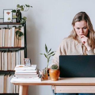 Ottieni il tuo diploma di maturità con un solo click: scopri Diplomati.online