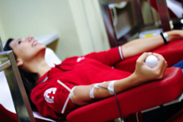 "Sfida all'ultimo sangue" per diffondere la cultura della donazione "Sfida all'ultimo sangue" per diffondere la cultura della donazione