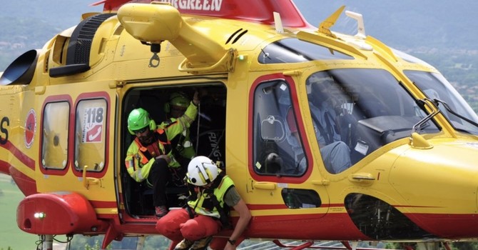 Perde la vita precipitando in un dirupo