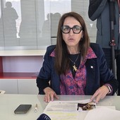 Caso Bisteccheria: Elena Chorino si dimette da assessore