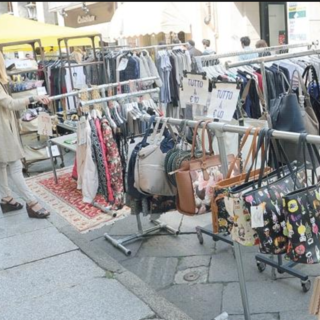 Torna il Fora Tut, festa dello shopping all'aperto