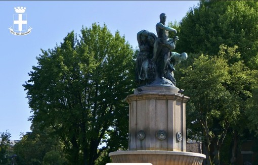 Fontana di piazza Roma, via libera al restauro Fontana di piazza Roma, via libera al restauro