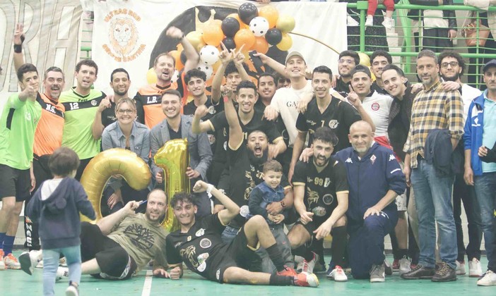 Storica promozione per il Futsal Club Santhià