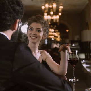 Sugar dating in Italia: cos'è, come funziona e a cosa prestare attenzione