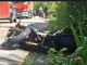 Si schianta contro un carroattrezzi: muore un motociclista