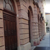 Cede la condotta fognaria in via Monte di Pietà. Necessari lavori urgenti Cede la condotta fognaria in via Monte di Pietà. Necessari lavori urgenti