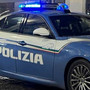 Picchia e accoltella la moglie, arrestato a Novara Picchia e accoltella la moglie, arrestato a Novara