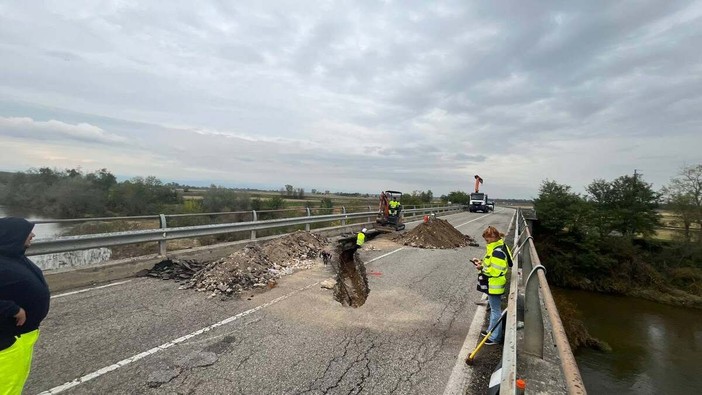 Ponte di Quinto, proseguono i controlli. «Primo obiettivo garantire la sicurezza» Ponte di Quinto, proseguono i controlli. «Primo obiettivo garantire la sicurezza»