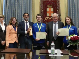 Bronzo agli Europei di pattinaggio. premiati Martina Michelone e Giulio Perucchini Bronzo agli Europei di pattinaggio. premiati Martina Michelone e Giulio Perucchini