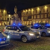 Controlli a tappeto nella notte vercellese: due denunce, una segnalazione per droga e locali sanzionati
