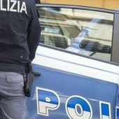 Milano, 52enne uccide la compagna di 29 anni e tenta il suicidio: era originario di Biella Milano, 52enne uccide la compagna di 29 anni e tenta il suicidio: era originario di Biella
