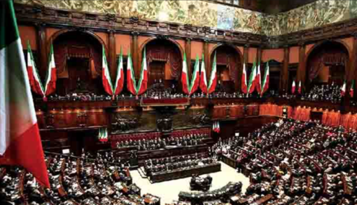 La delibera anti migranti arriva in Parlamento La delibera anti migranti arriva in Parlamento