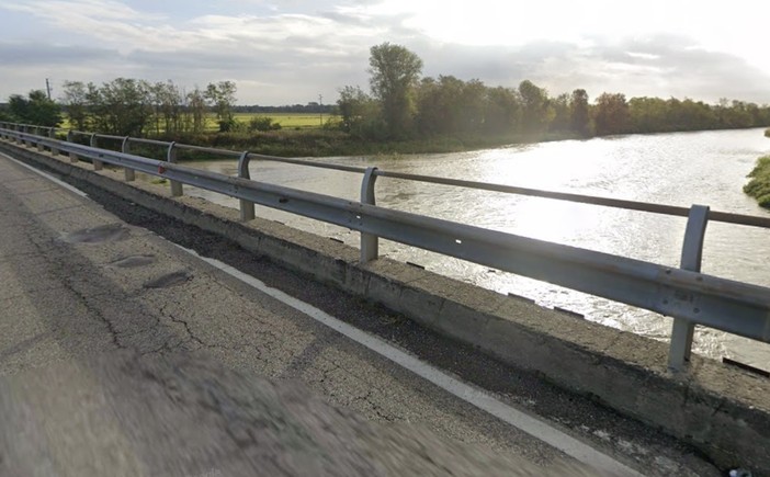 Chiuso al traffico il ponte tra Quinto e Oldenico Chiuso al traffico il ponte tra Quinto e Oldenico