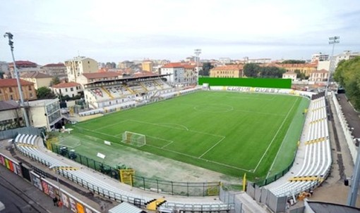 Nuovo sintetico allo stadio Piola, arrivano i 200mila euro del Comune Nuovo sintetico allo stadio Piola, arrivano i 200mila euro del Comune