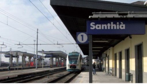 «Santhià, ripristinate il treno delle 6.28 per Torino»