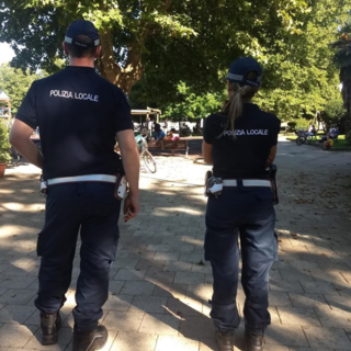 Atti vandalici e molestie da parte di giovanissimi: Santhià individua i responsabili