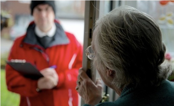 Truffe ai danni degli anziani: nuova campagna di prevenzione del Comune
