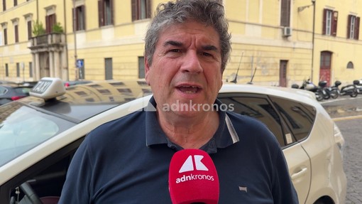 Golf car, Cacchione (Usb Taxi): "Ho visto scontrini senza partita Iva, indagare società irregolari"