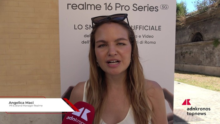 Portrait of italians, Maci (Realme): "Nostra tecnologia al servizio degli studenti"