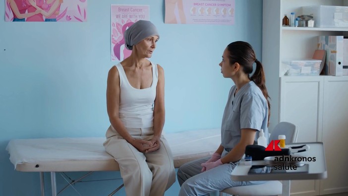 Tumore al seno, rapporto Andos-Crea Sanità: 'forte impatto su psiche, relazioni e intimità' Tumore al seno, rapporto Andos-Crea Sanità: 'forte impatto su psiche, relazioni e intimità'