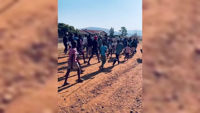 Proteste anti-immigrazione in Sudafrica, la marcia contro gli irregolari
