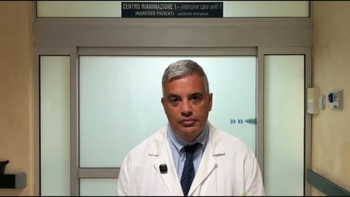 Aggressione Davide Iacopini, bollettino medico: l'attore ancora sottoposto a "trattamento intensivo"