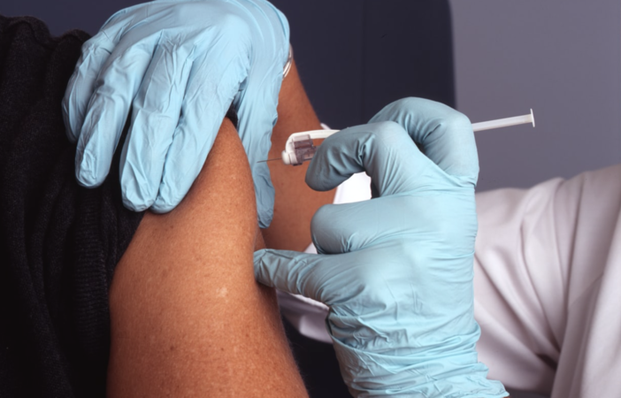 Personale scolastico e over 80: 68mila pre-adesioni alla campagna vaccinale