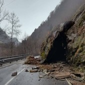 Frana sulla provinciale della Valsermenza Frana sulla provinciale della Valsermenza