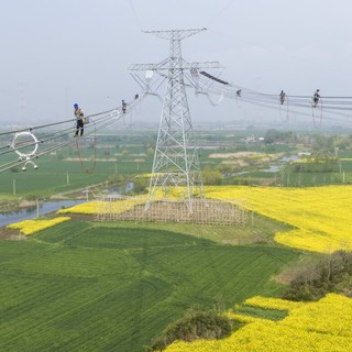 Cina, la produzione elettrica delle grandi imprese sale del 2,6% ad aprile