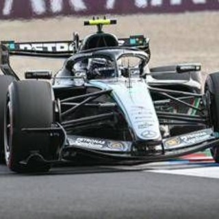 Formula 1, Antonelli in pole nel Gp Giappone davanti a Russell. La griglia di partenza