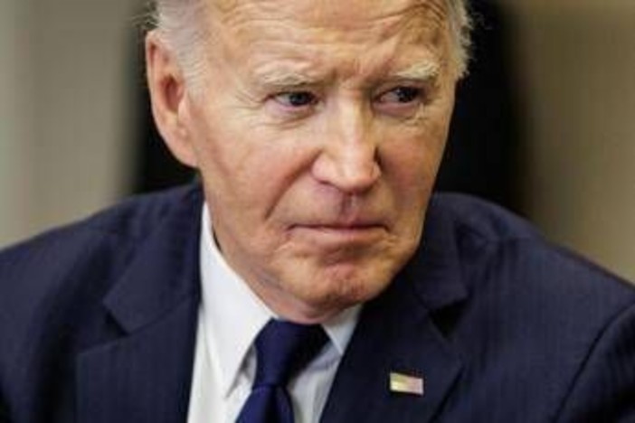 Joe Biden, il tumore alla prostata: "Quando l’abbiamo scoperto, si era già diffuso alle ossa" Joe Biden, il tumore alla prostata: "Quando l’abbiamo scoperto, si era già diffuso alle ossa"