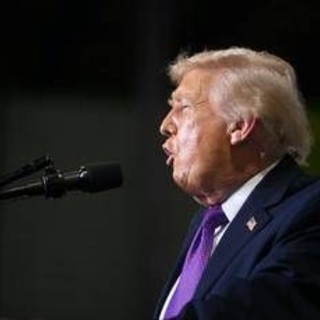 Iran, Trump: "Abbiamo vinto, guerra risolta dopo un'ora"