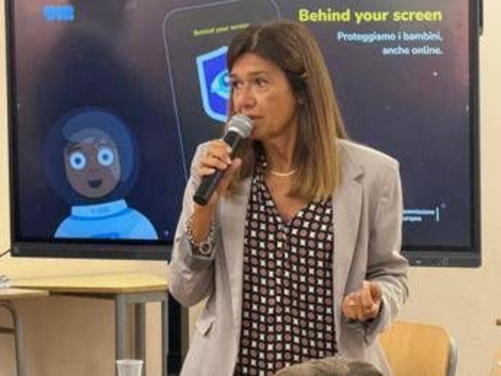 Behind Your Screen, la dirigente scolastica dell’istituto Orsa Maggiore: "Fondamentale feedback ragazzi"