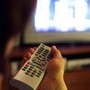 'La Forza di una Donna' su Canale 5 vince la prima serata. La Ruota batte Affari Tuoi