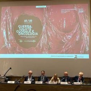 Oncologia e conflitti, l'allarme di Aiom: "A Gaza 15% detriti è contaminato da amianto" Oncologia e conflitti, l'allarme di Aiom: "A Gaza 15% detriti è contaminato da amianto"