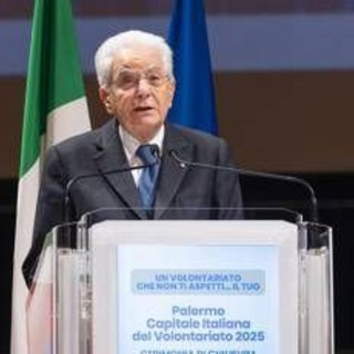 Mattarella: "I volontari sono veri e propri patrioti" Mattarella: "I volontari sono veri e propri patrioti"