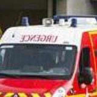 Francia, treno deraglia sulla tratta Rouen-Caen: 20 feriti Francia, treno deraglia sulla tratta Rouen-Caen: 20 feriti