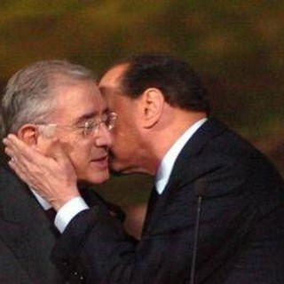 Dell'Utri e la moglie a processo per 42 milioni di euro ricevuti da Berlusconi