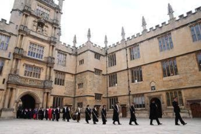 Università, Oxford è la migliore d'Europa. Tra le italiane in testa il Politecnico di Milano al 45° posto