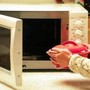 Forno a microonde fa male? Iss: "Non rende cibi meno sani" Forno a microonde fa male? Iss: "Non rende cibi meno sani"