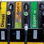 Carburanti, sconto accise fino al 3 luglio: ridotto a 5 cent lo sconto sul diesel Carburanti, sconto accise fino al 3 luglio: ridotto a 5 cent lo sconto sul diesel