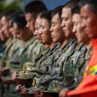 In Cina le commemorazioni per le vittime della colata di fango nello Xizang
