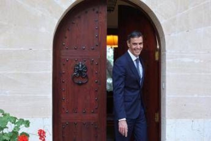 Pedro Sanchez persona dell'anno 2025 per l'Espresso Pedro Sanchez persona dell'anno 2025 per l'Espresso