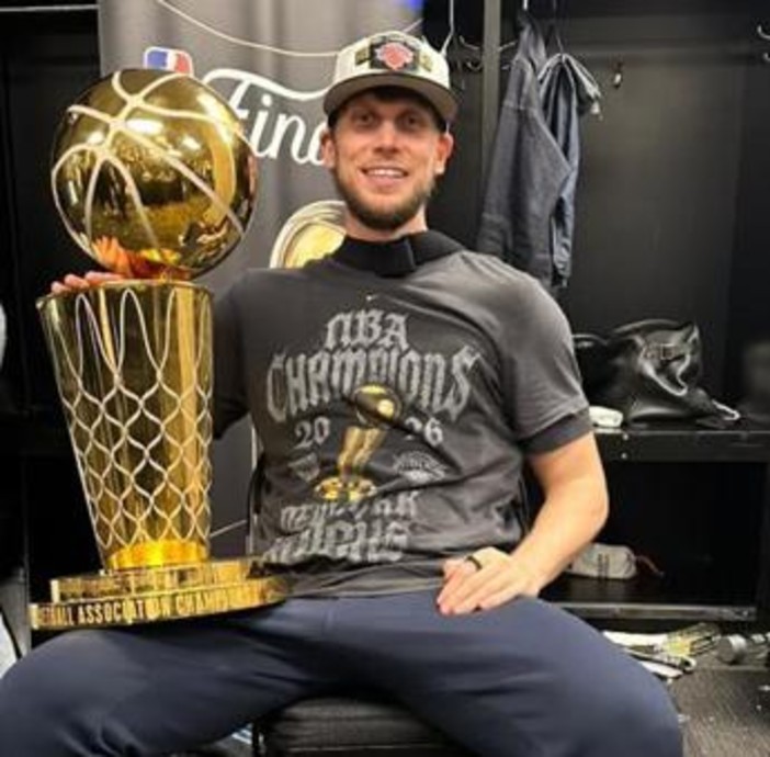 Riccardo Fois campione Nba con i Knicks: "Un successo storico, ora sogno il Mondiale con l’Italia"
